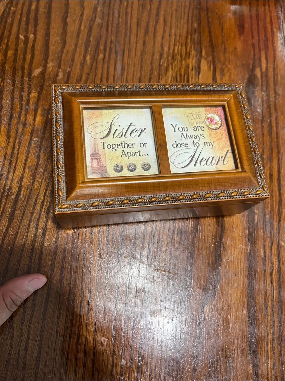Wooden Sister Music Box - Brown